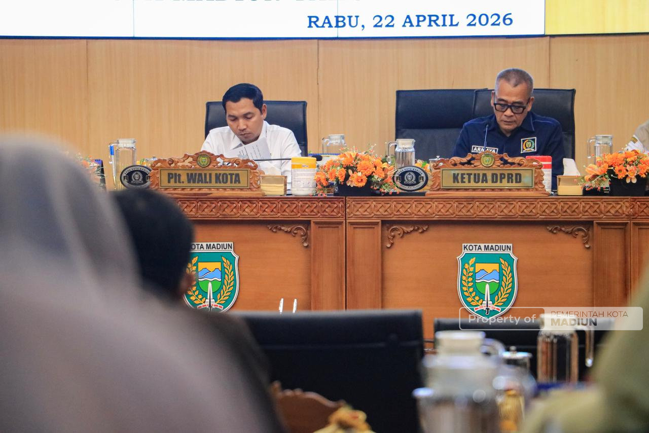Rekomendasi DPRD atas LKPJ 2025 Diserahkan, Plt Wali Kota : Jadi Acuan Perbaikan ke Depan