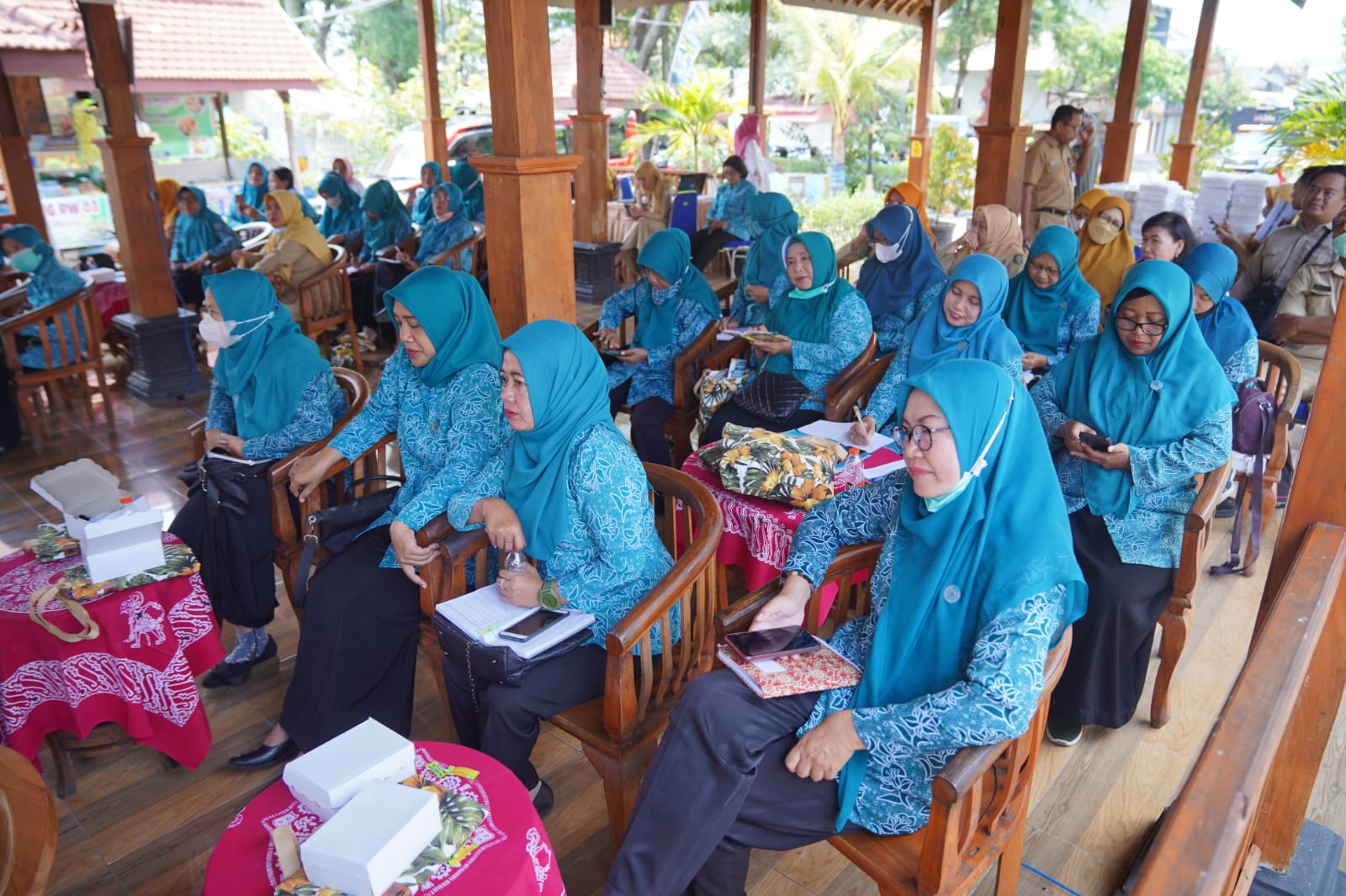Wali Kota Ajak Perempuan Sukseskan Program Digitalisasi Data Kependudukan
