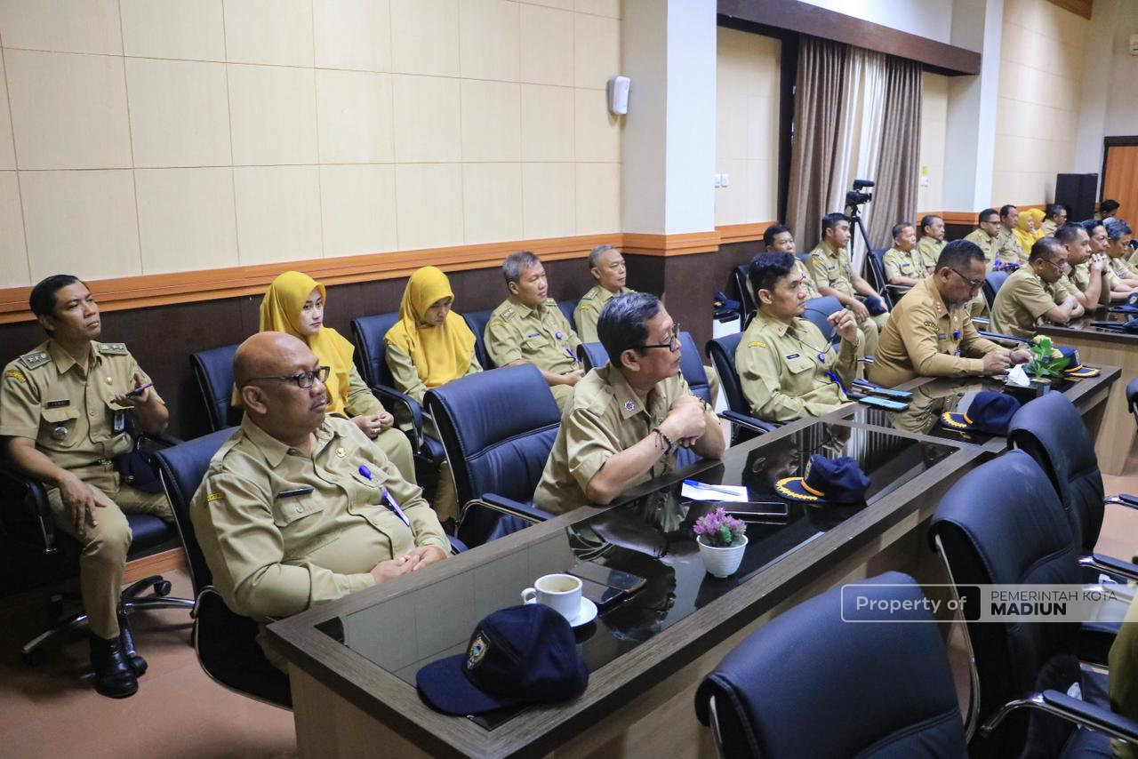 Perkuat Sinergi Layanan, Plt Wali Kota Tekankan Respons Cepat Aduan Warga