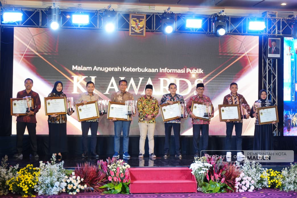 Komitmen Keterbukaan Diapresiasi, Kota Madiun Raih Predikat Informatif pada KI Awards 2025