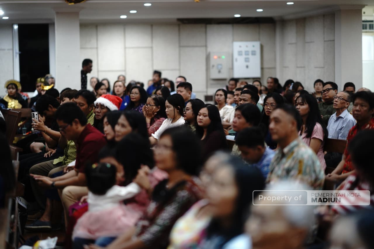 Pastikan Perayaan Natal Aman dan Damai, Wali Kota Madiun Tinjau Pelaksanaan Disejumlah Gereja