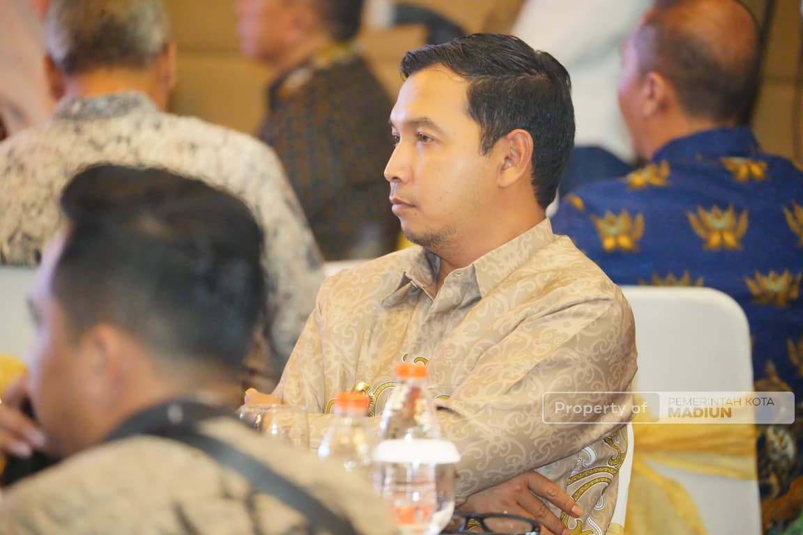 Komitmen Keterbukaan Diapresiasi, Kota Madiun Raih Predikat Informatif pada KI Awards 2025