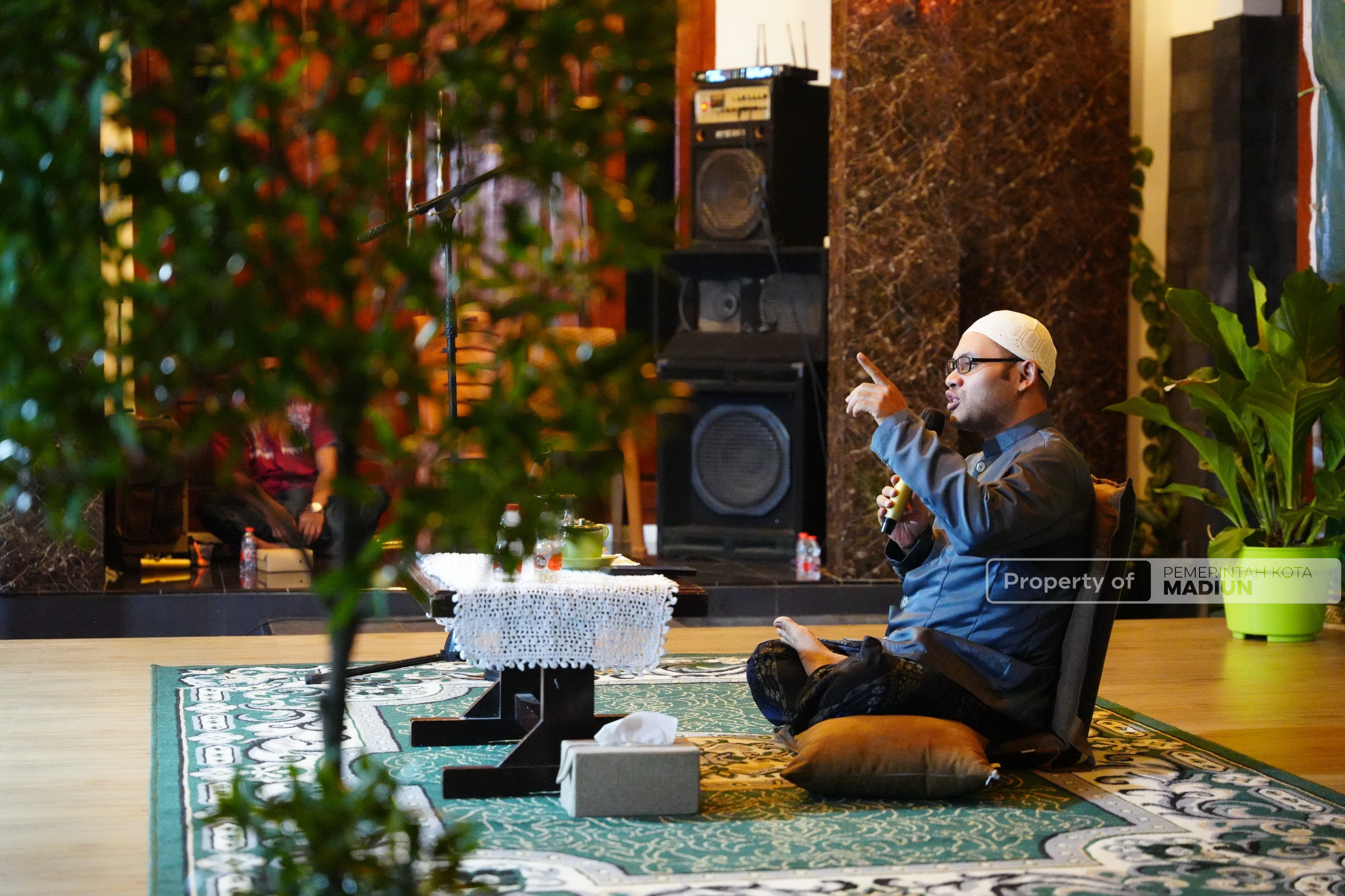 Hadiri Halal Bihalal Warga Demangan, Plt Wali Kota Madiun Tekankan Peran Warga Dukung Pembangunan