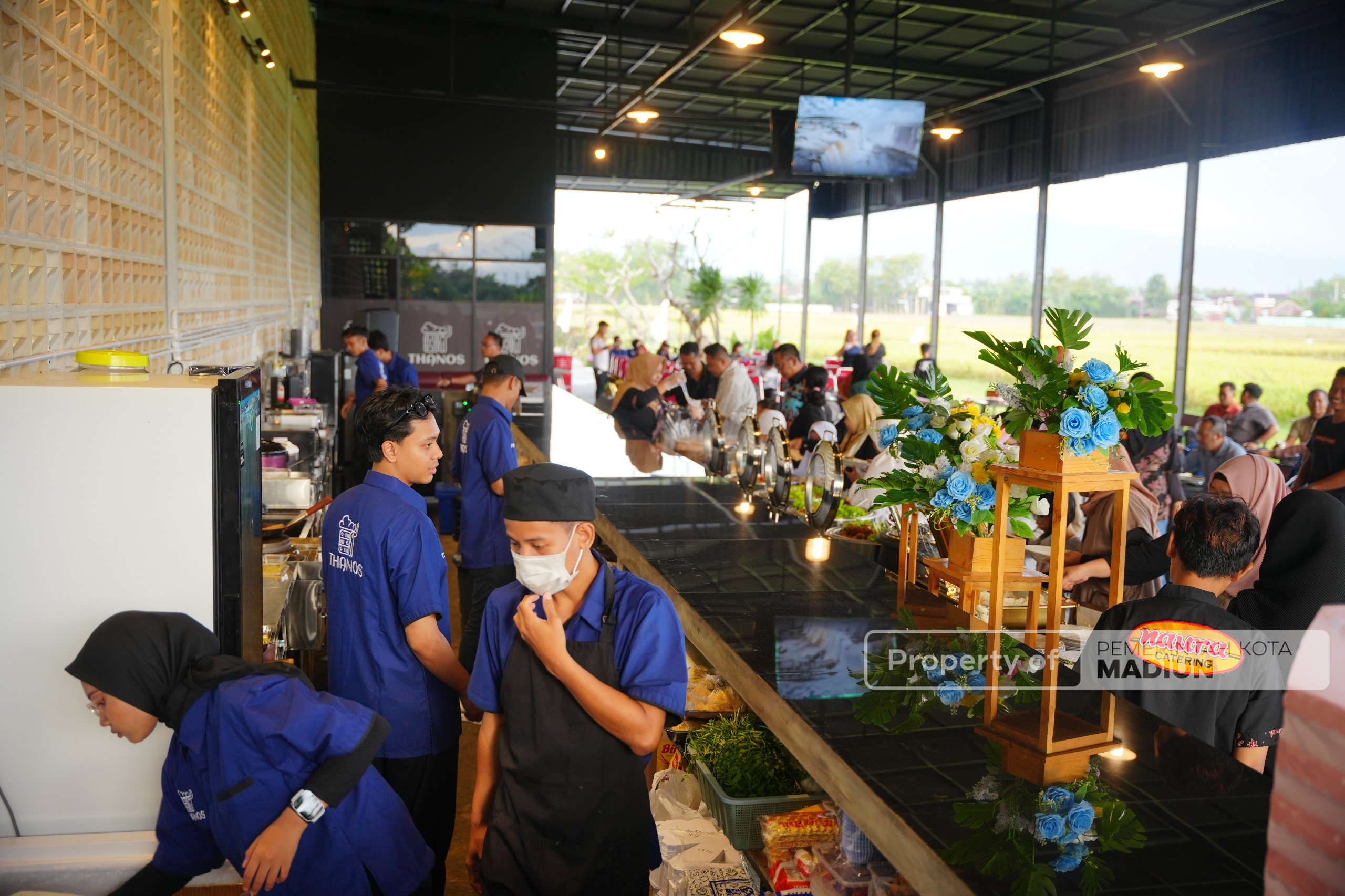 Wakil Wali Kota Madiun Resmikan Thanos Resto & Cafe