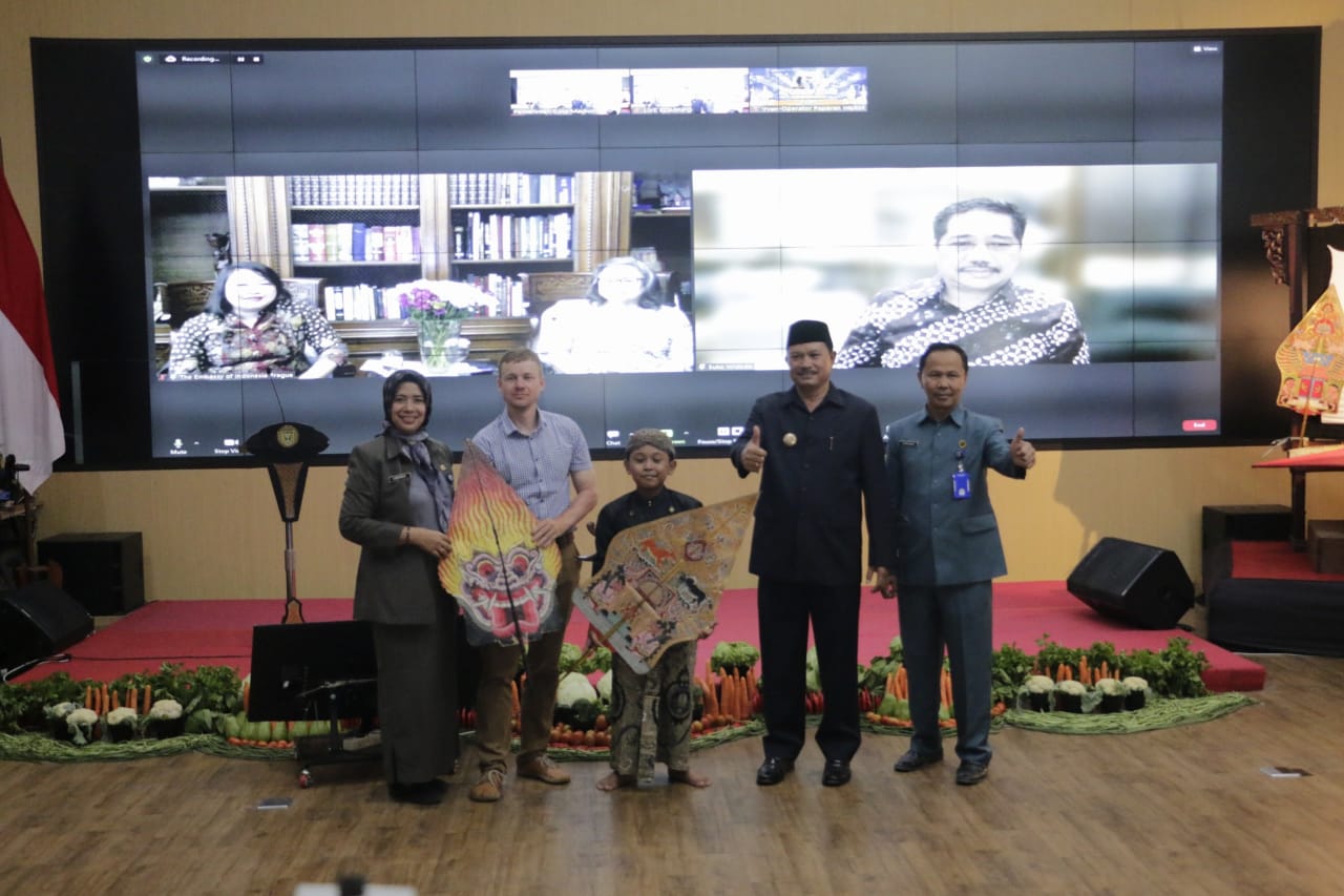 Tindak Lanjut Kerjasama Sister City, Wali Kota Gelar Pertemuan Bersama Dubes Indonesia untuk Ceko