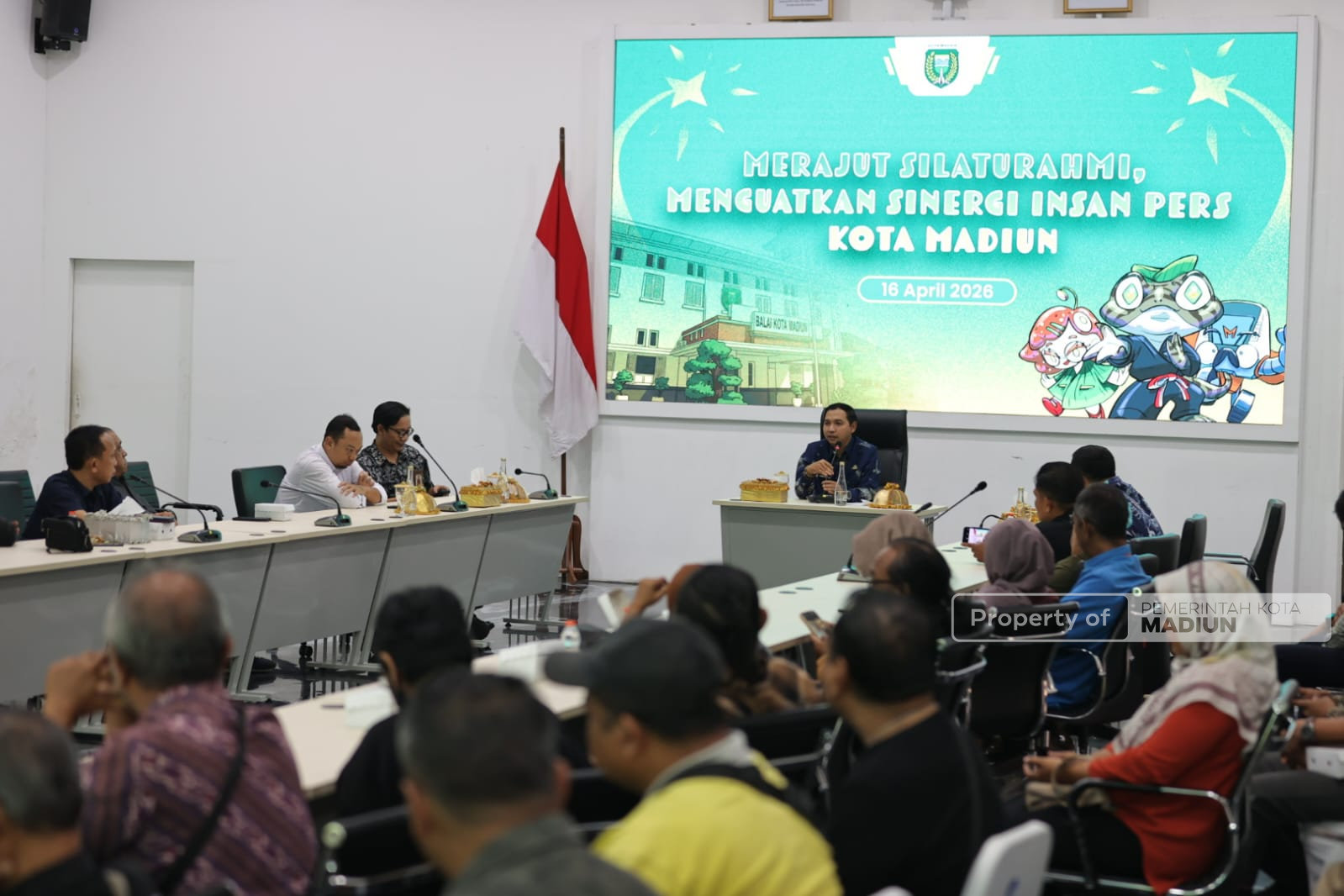 Jalin Sinergitas dengan Awak Media, Plt Wali Kota Minta Pers Kawal Pemerintah