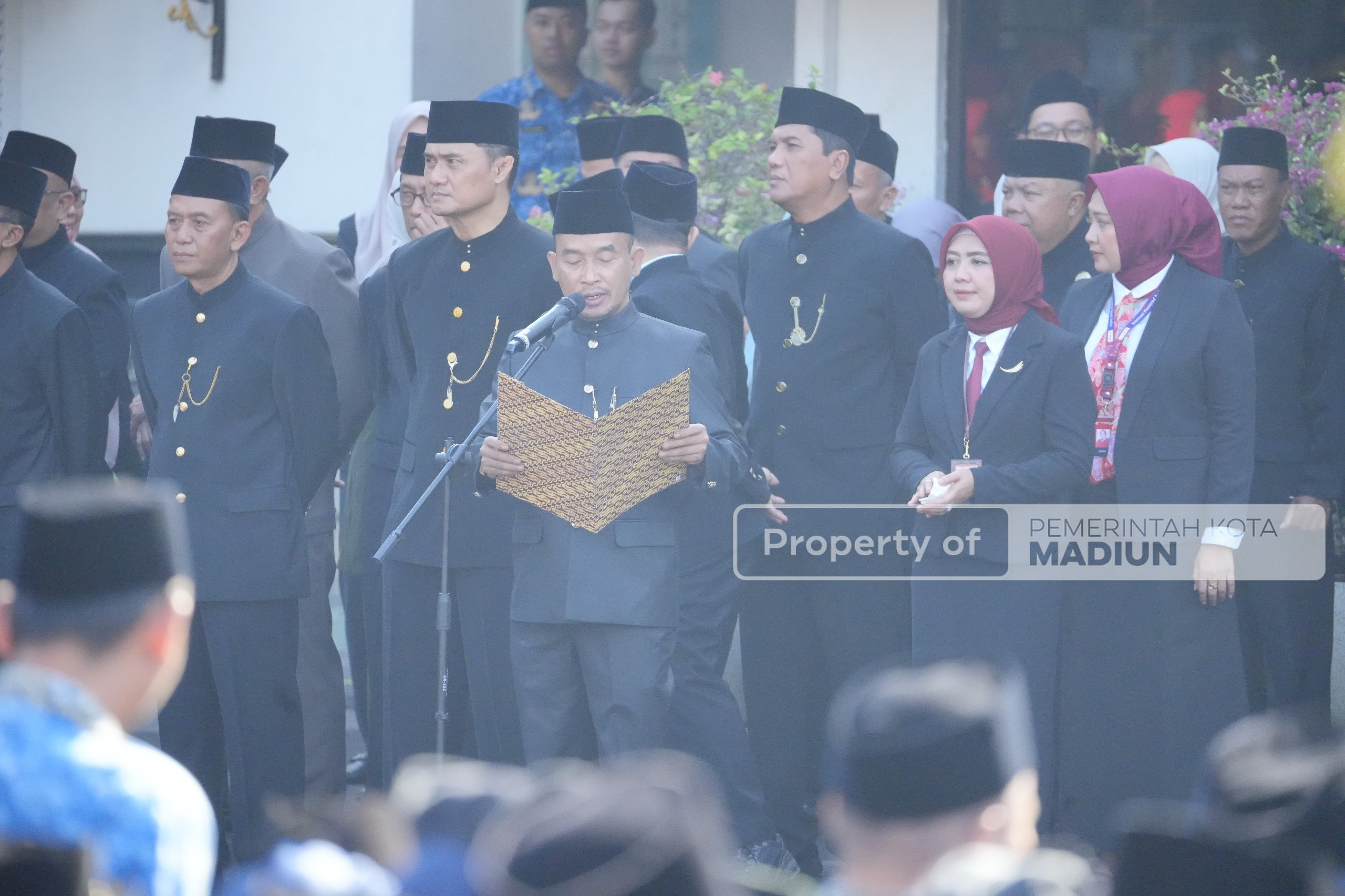 Gelar Upacara Peringatan Hari Jadi ke-80 Provinsi Jawa Timur, Wali Kota Madiun Tekankan Peran Strategis Madiun dalam Pembangunan
