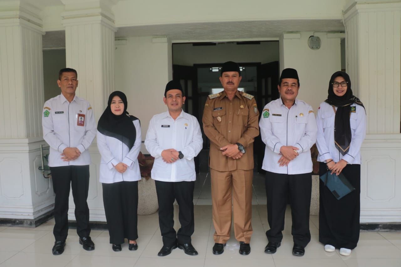 Audiensi Dengan Kepala Kemenag, Wali Kota Harap Sinergitas Untuk Bangun Kota