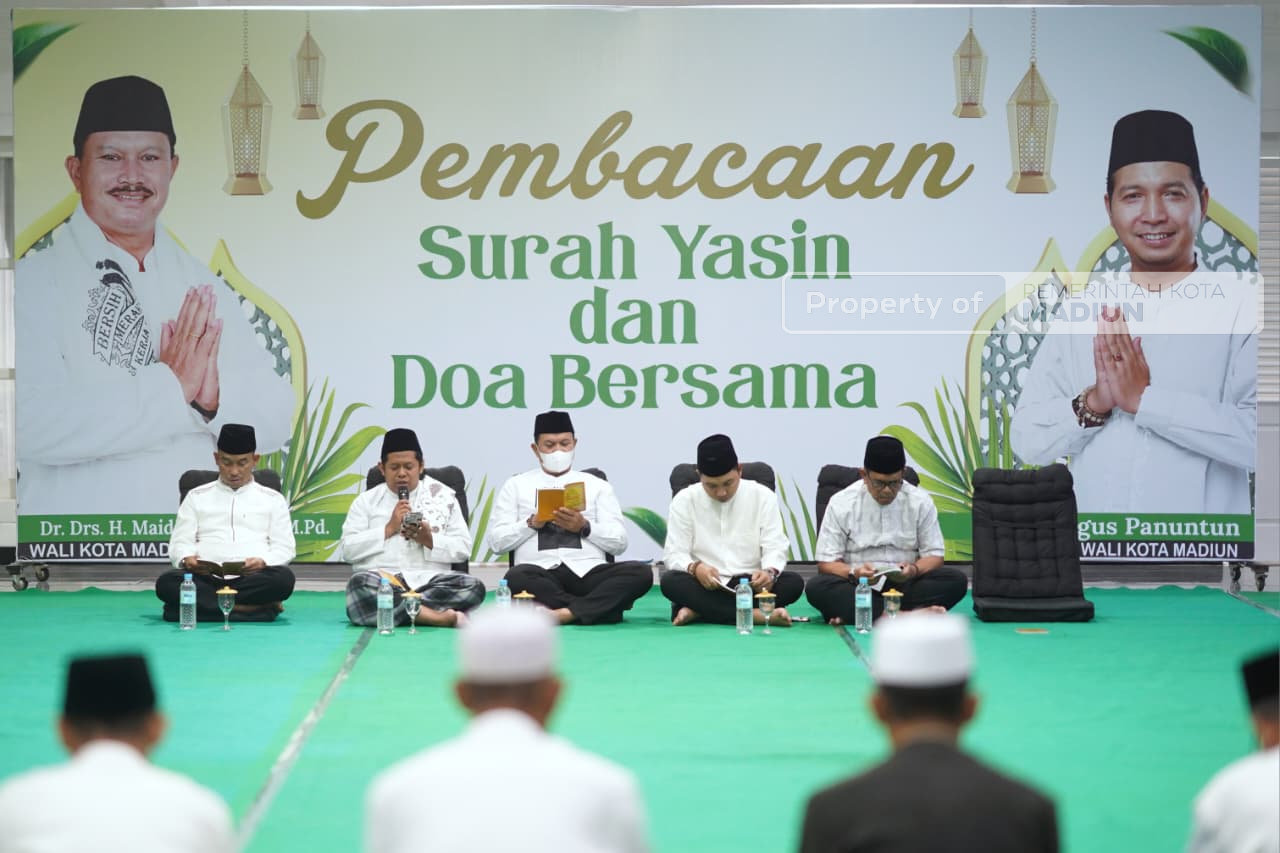 Hadiri Pembacaan Surat Yasin dan Doa Bersama, Wali Kota Ajak Modin Doakan Kemajuan Kota