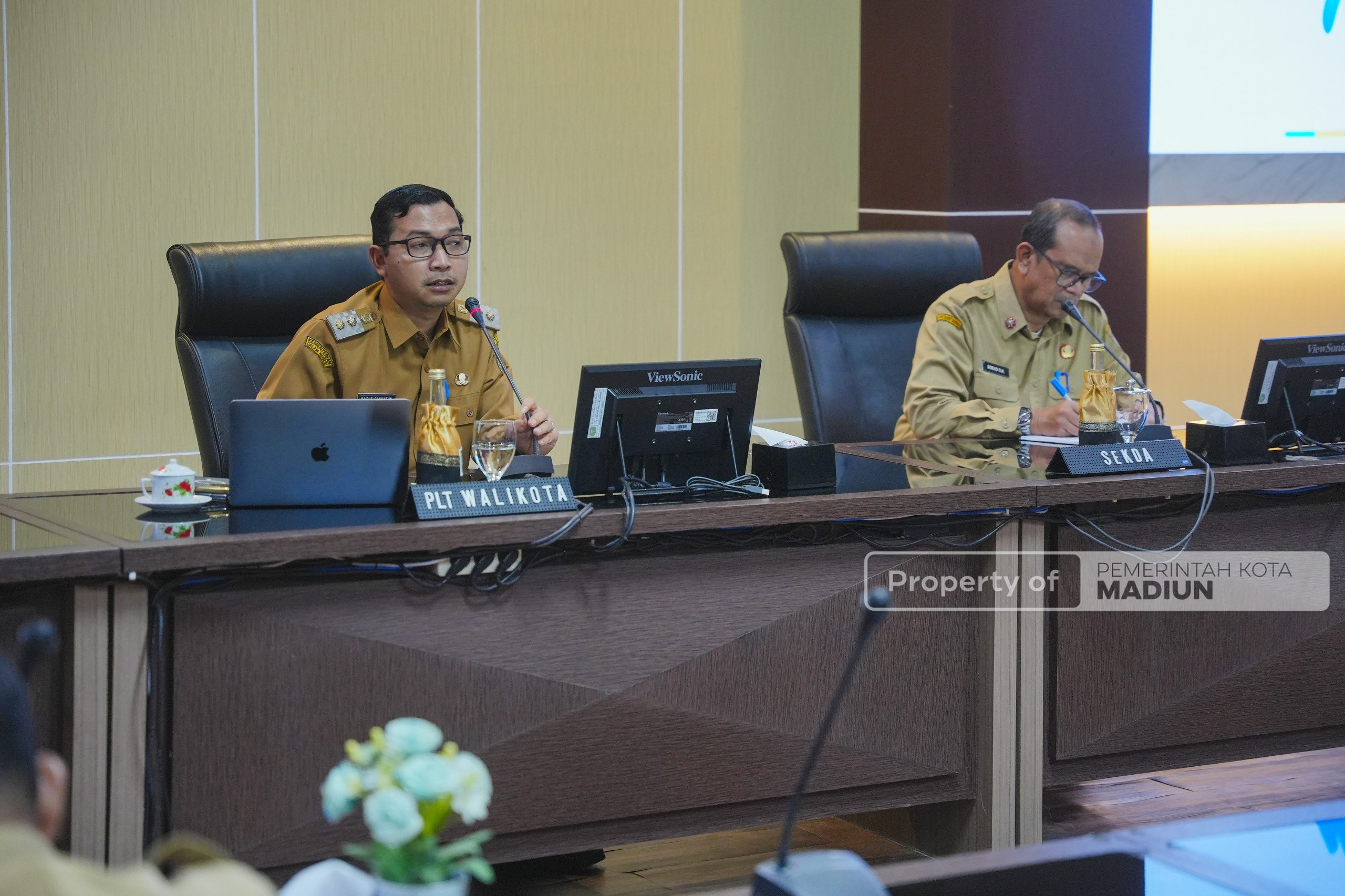 Rapat Dinas di Ruang 13, Plt Wali Kota Review Serapan Anggaran hingga Blejeti Progres Program Prioritas