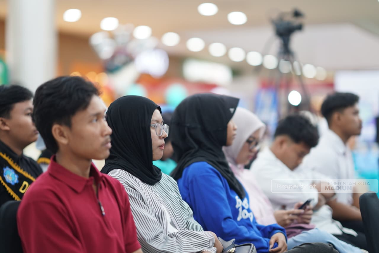 Resmi Buka Exmud Party 2026, Plt Wali Kota Ajak Pelajar Siap Hadapi Era Digital