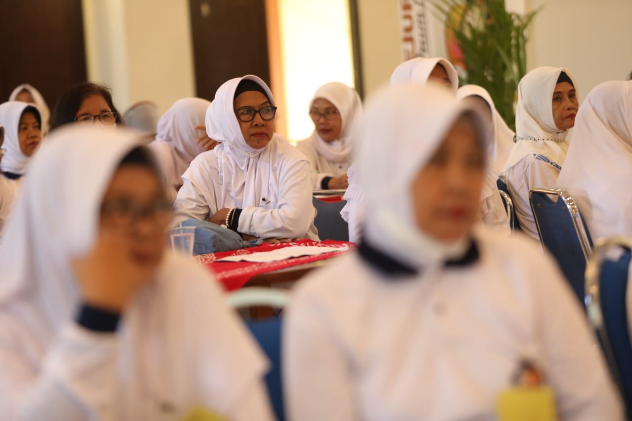 Dukung Peningkatan Kesehatan Lansia, Wali Kota Gelar Pelatihan Instruktur Senam Lansia