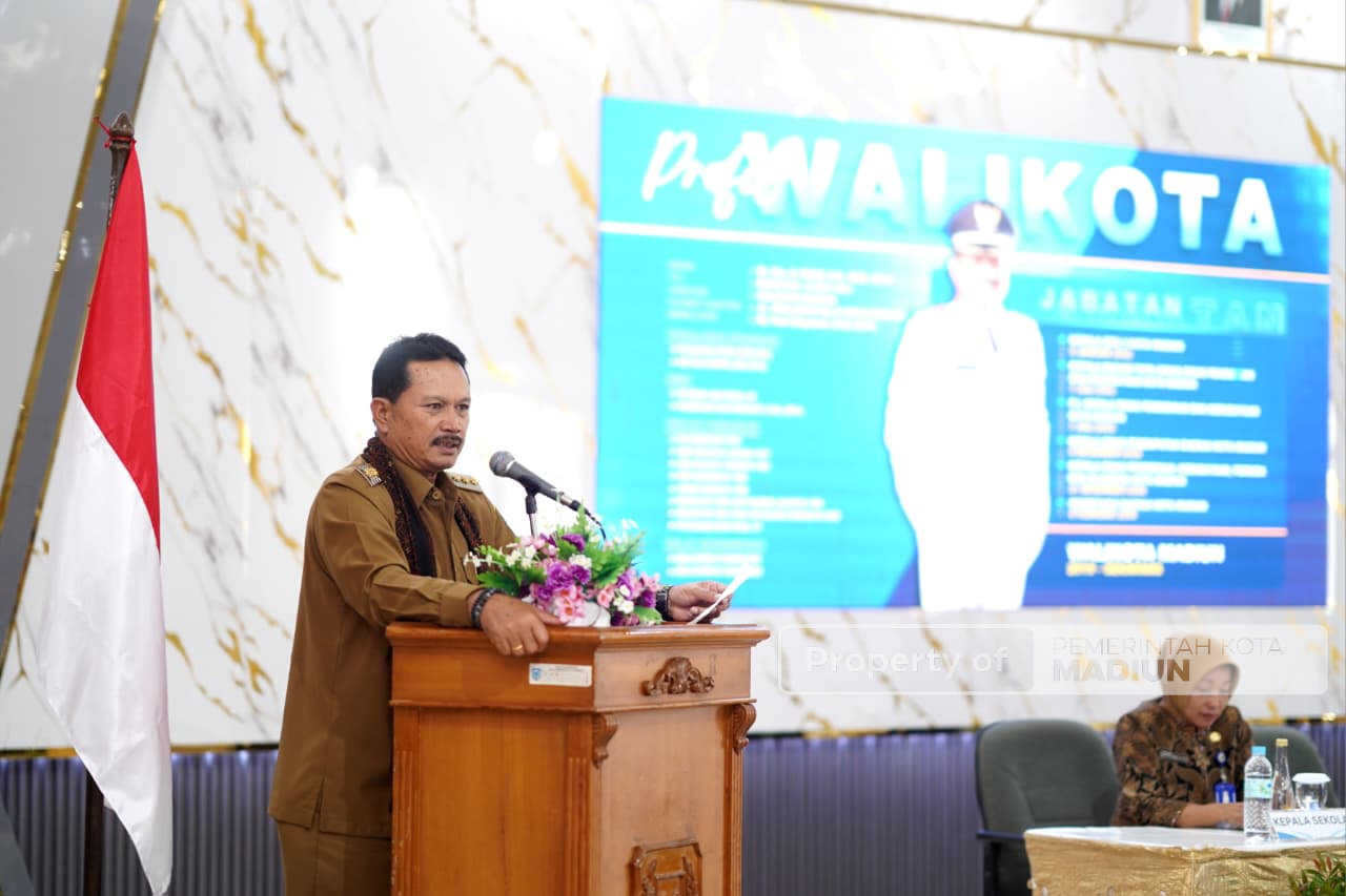 Jadi Narasumber Parenting, Wali Kota Madiun: Jangan Sampai Masa Depan Anak Jadi Korban!