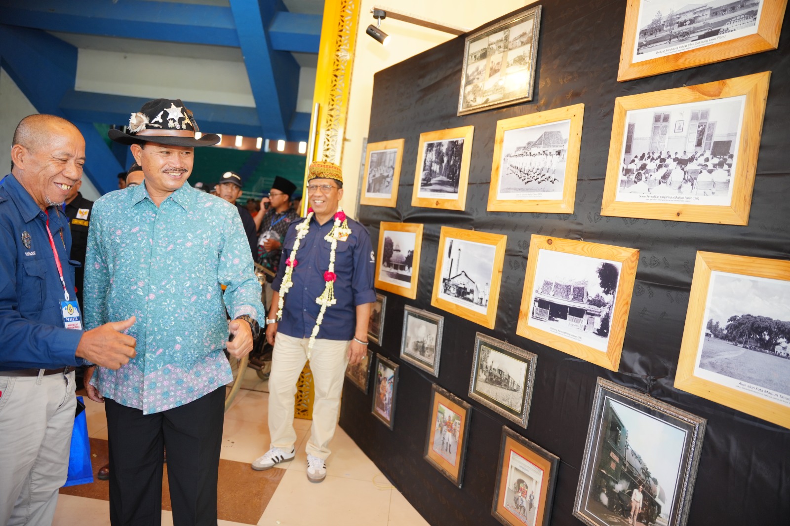Buka Pameran Klitik’an, Wali Kota: Masa Lalu Bisa Jadi Pameran Edukasi
