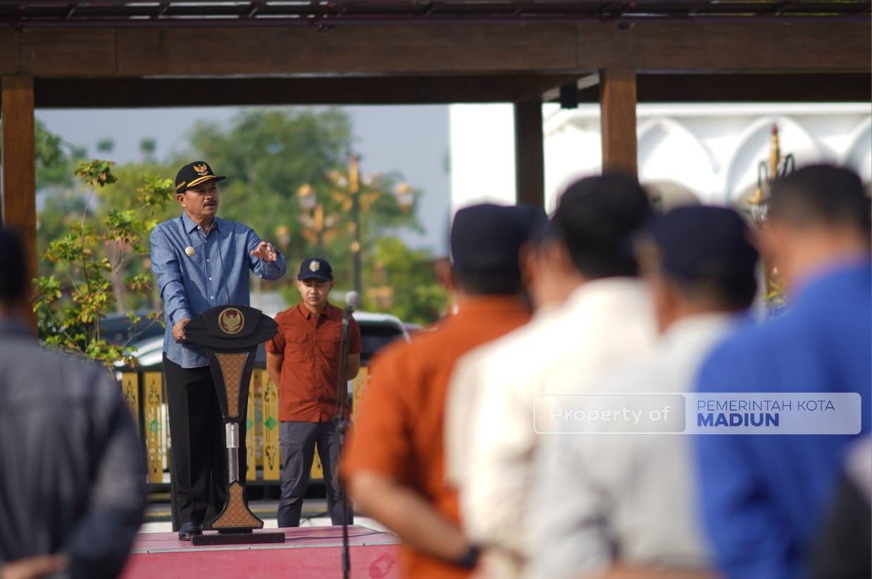 Gelar Apel Pejabat Struktural, Wali Kota Tegaskan ASN Harus Melayani Masyarakat