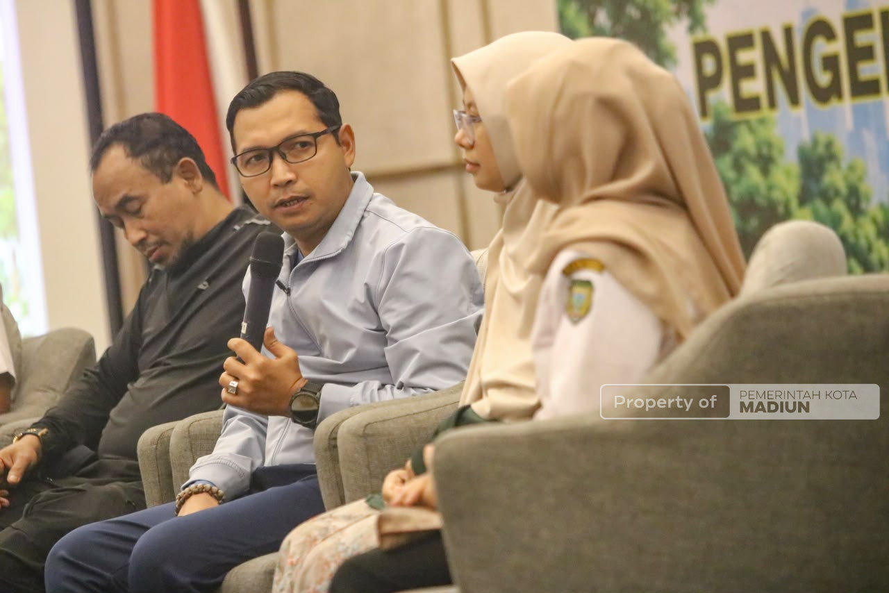 Buka Pelatihan Pendekar Hijau, Plt Wali Kota Siapkan Relawan Kawal Gerakan Pilah Sampah dari Rumah