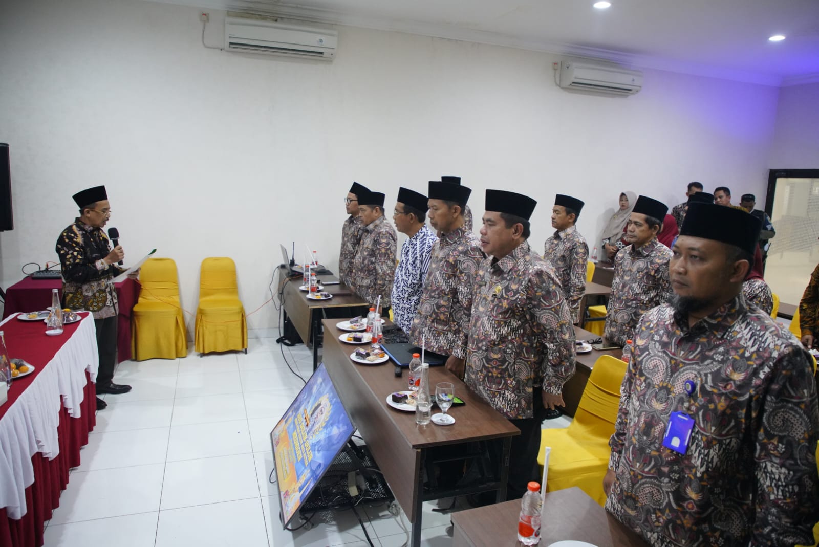 Hadiri Pengukuhan Pengurus BWI Kota Madiun, Wali Kota Amanatkan Bantu Masjid yang Belum Diwakafkan