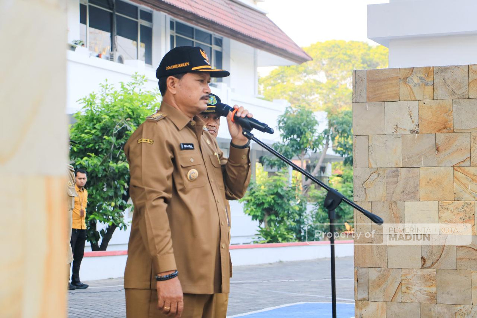 Pimpin Apel Pejabat, Wali Kota Madiun Wajibkan Seluruh ASN Hafal Panca Prasetya KORPRI
