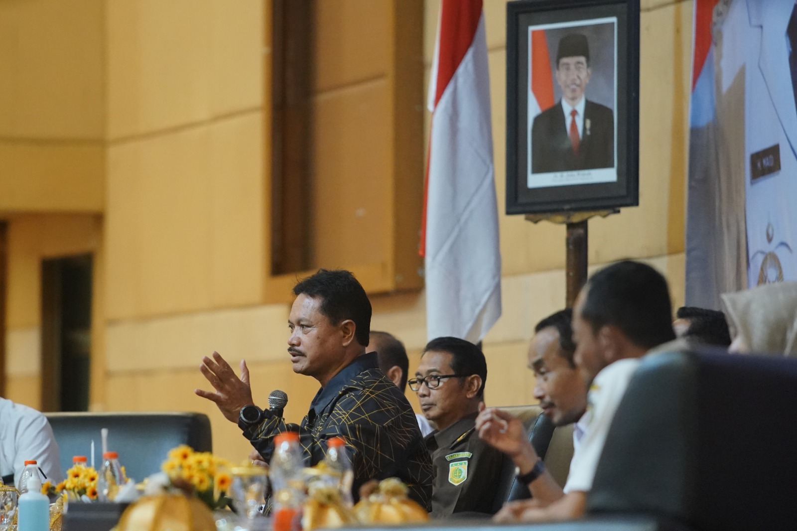 Hadiri Penyuluhan Hukum Terpadu Bagi Warga Manguharjo, Wali Kota Jelaskan Pentingnya Sadar Hukum