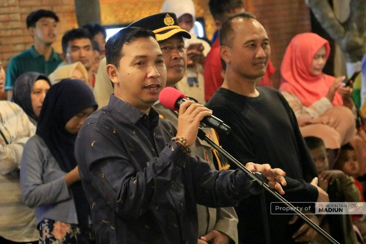 Barongsai Semarakkan Libur Lebaran, Plt Wali Kota Madiun Perkuat Toleransi dan Pariwisata Lokal