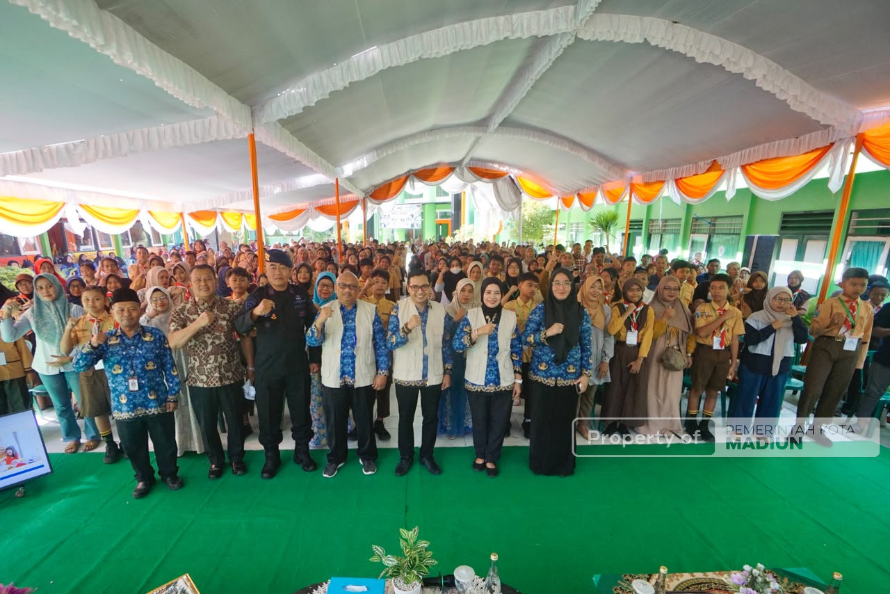 Cetak Generasi Cerdas dan Berkarakter, Plt Wali Kota Madiun Perkuat Pendidikan Karakter Sejak MPLS