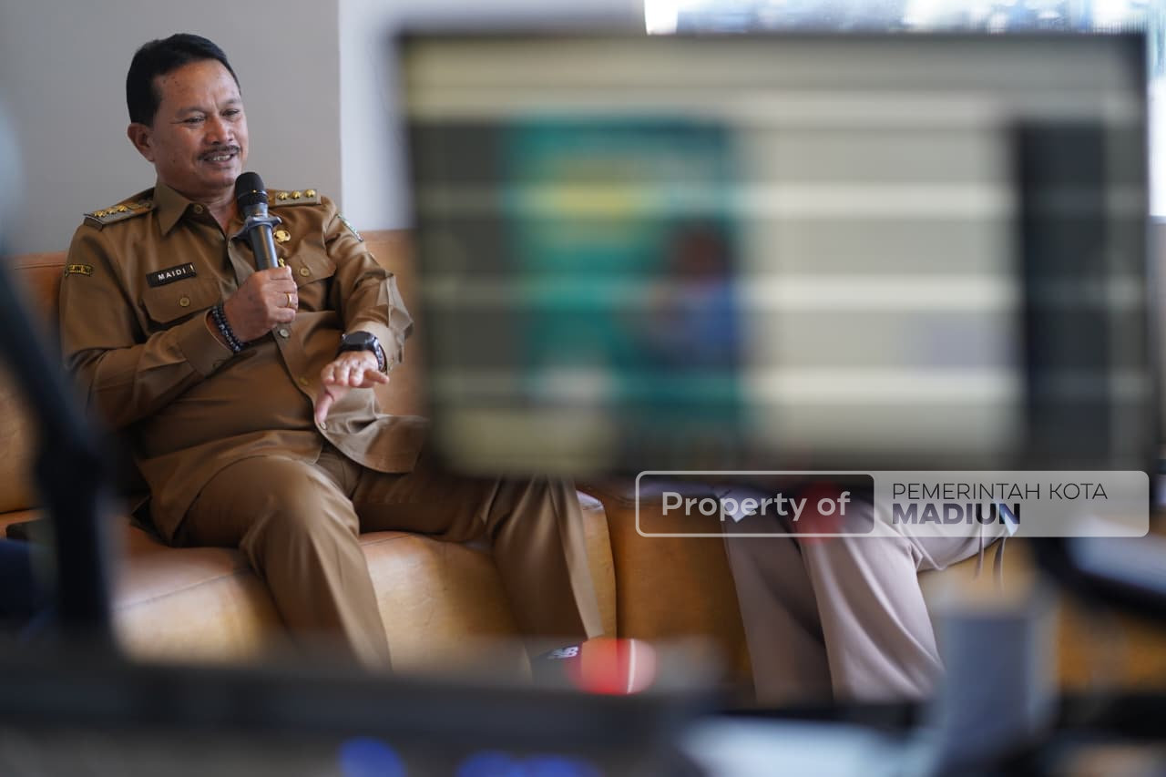 Jadi Narasumber di Radio Madya FM, Wali Kota Paparkan Strategi Menuju Madiun Mendunia