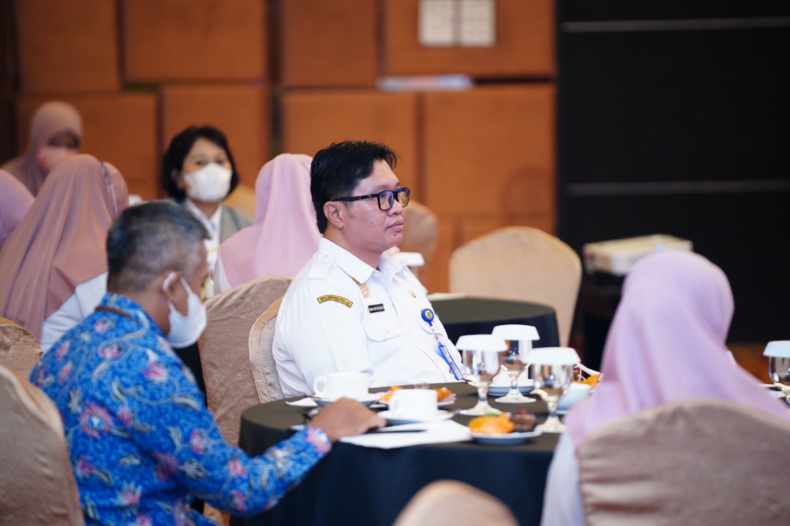 Tingkatkan Pengelolaan Layanan Publik, DPMPTSP Gelar Sosialisasi Bersama Ombudsman Jatim