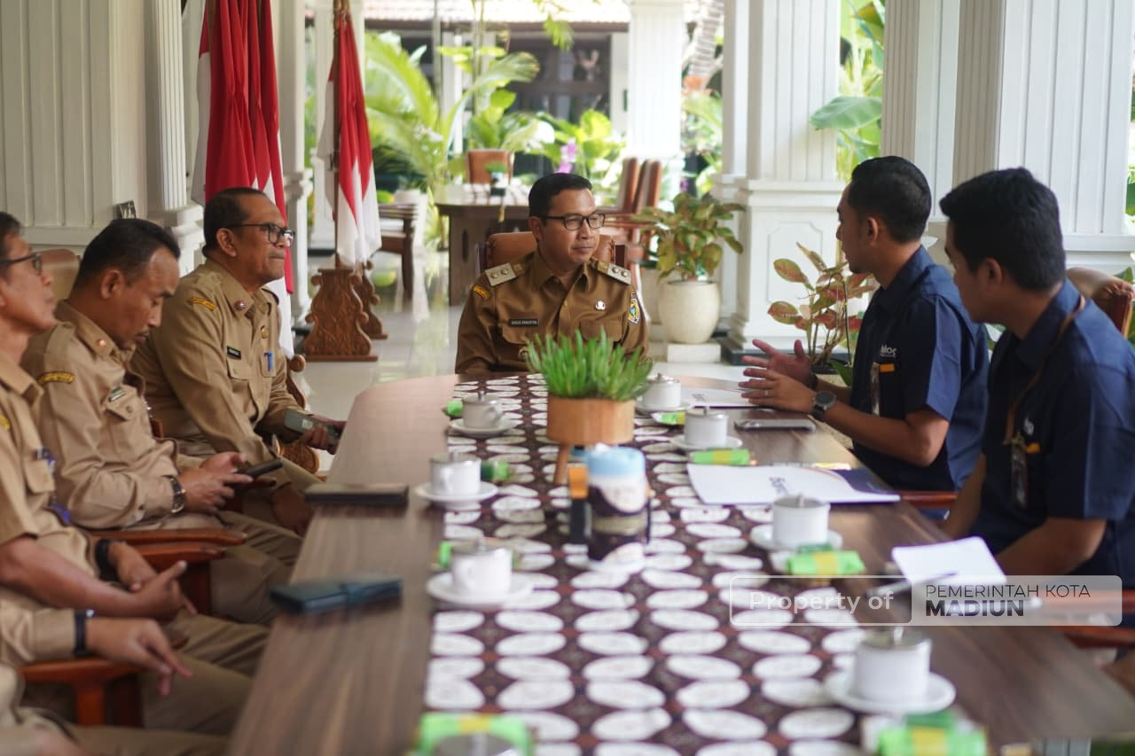 Plt Wali Kota Terima Audiensi Bulog, Bahas Penyaluran Bantuan Pangan
