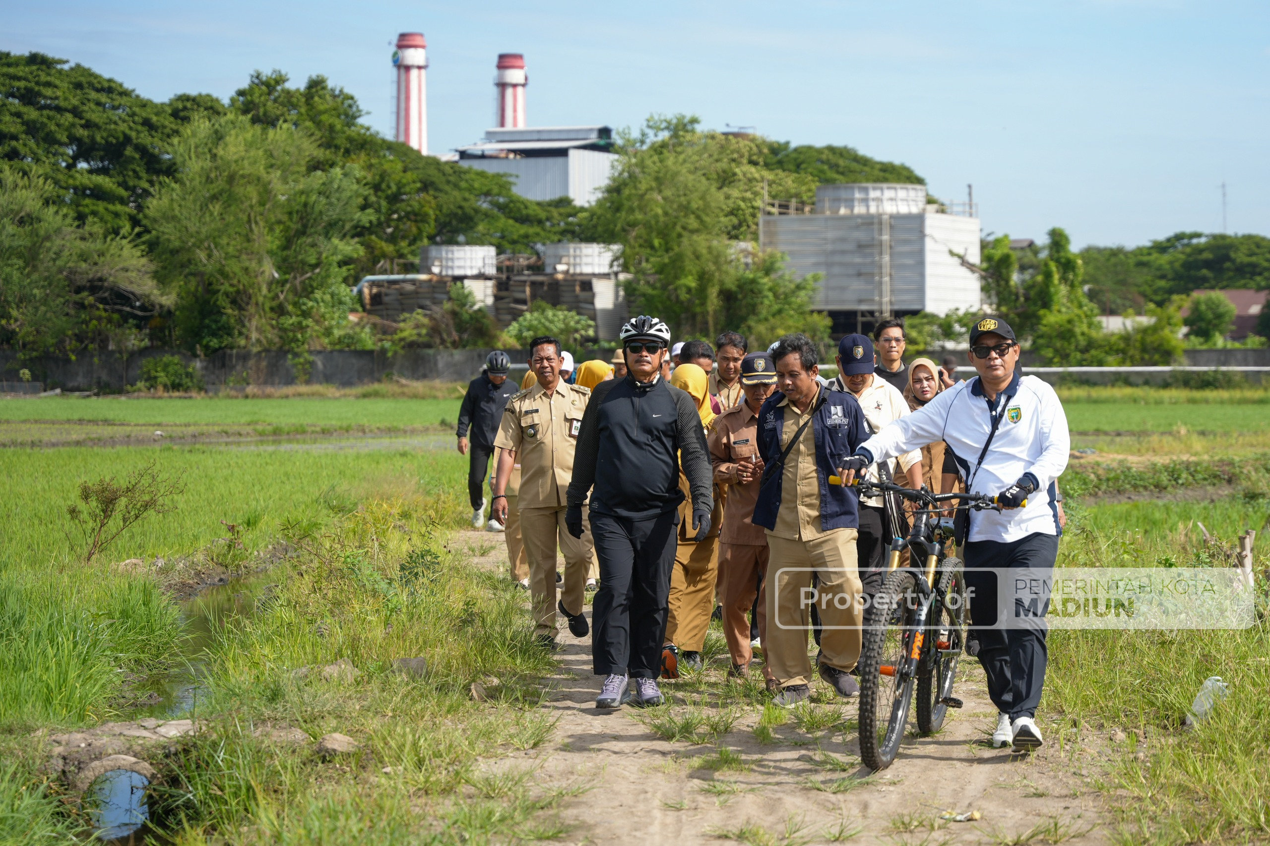 Gowes Pagi, Wali Kota Cek Sarana-Prasarana Pelayanan hingga Kesiapan Lahan Bakal Kantor Kemenhaj