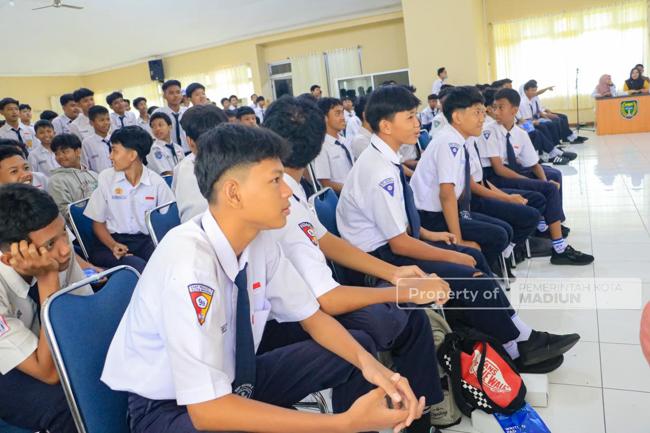 Lewat Sosialisasi Pendidikan Politik, Pemkot Madiun Ajak Pemuda Jauhi Tindakan Anarki