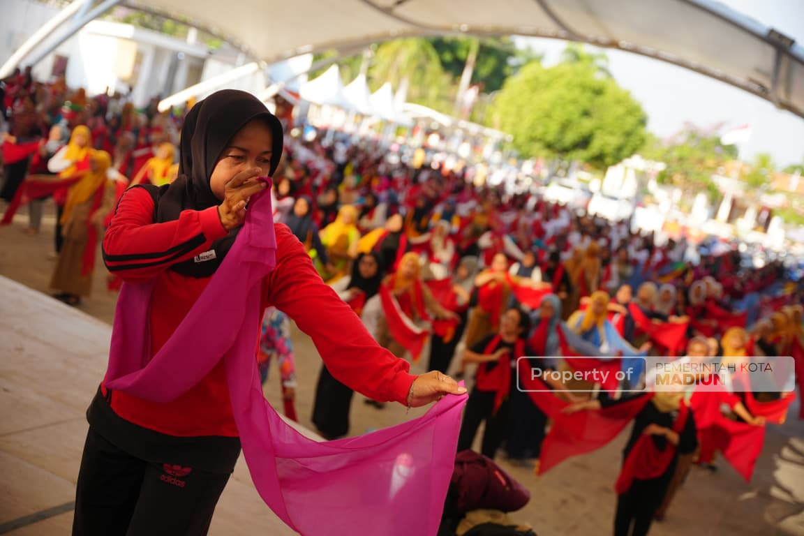Apresiasi Semangat Peserta Madiun Menari, Plt Wali Kota: Persiapan Terus Berkembang
