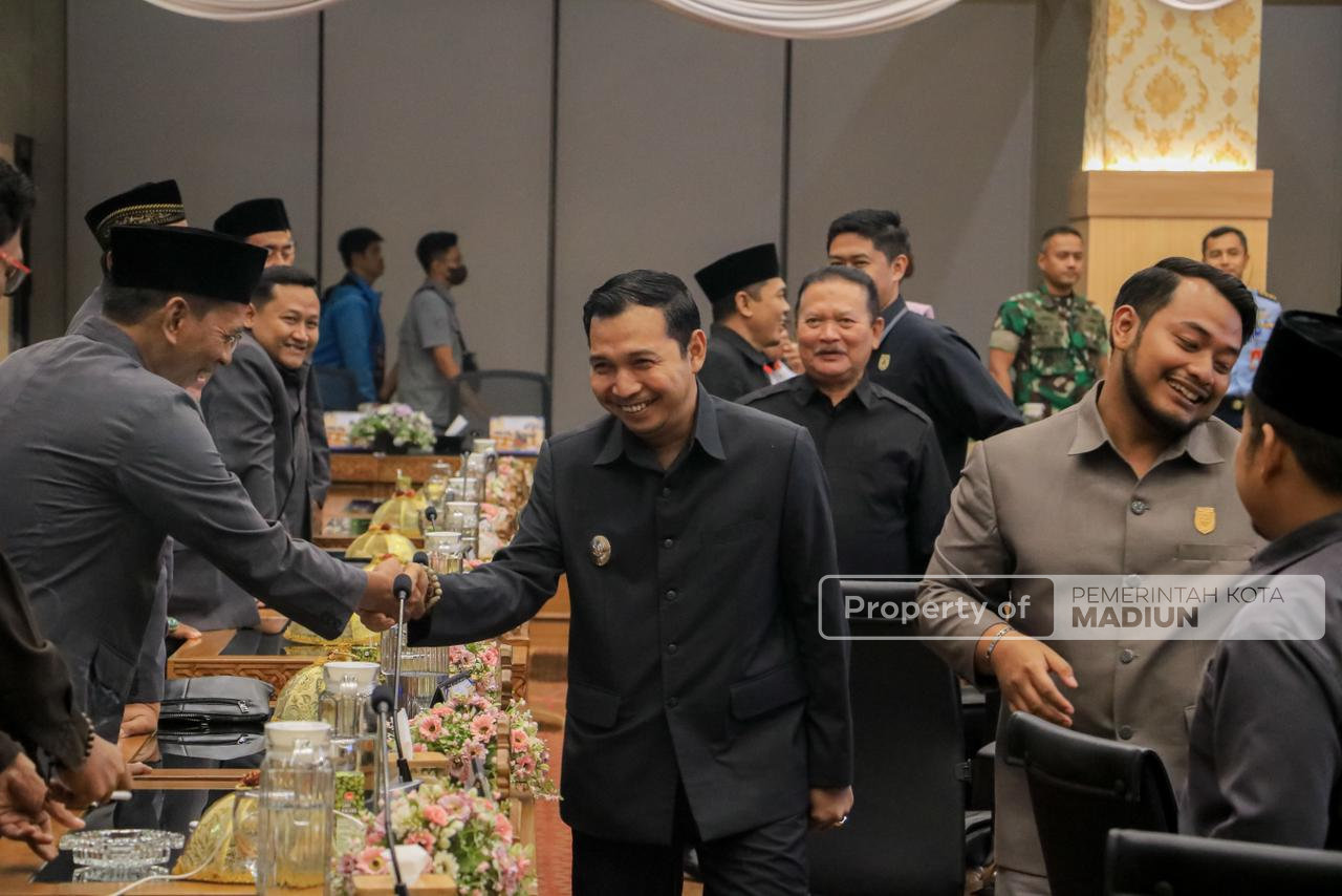 Resmi Digedok! Pemkot-DPRD Kota Madiun Sepakati Raperda APBD 2026