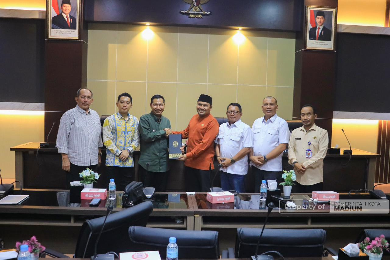 Terima Kunjungan Komisi A DPRD Jatim, Pemkot Madiun Mantapkan Implementasi Asta Cita dan Penguatan P4GN