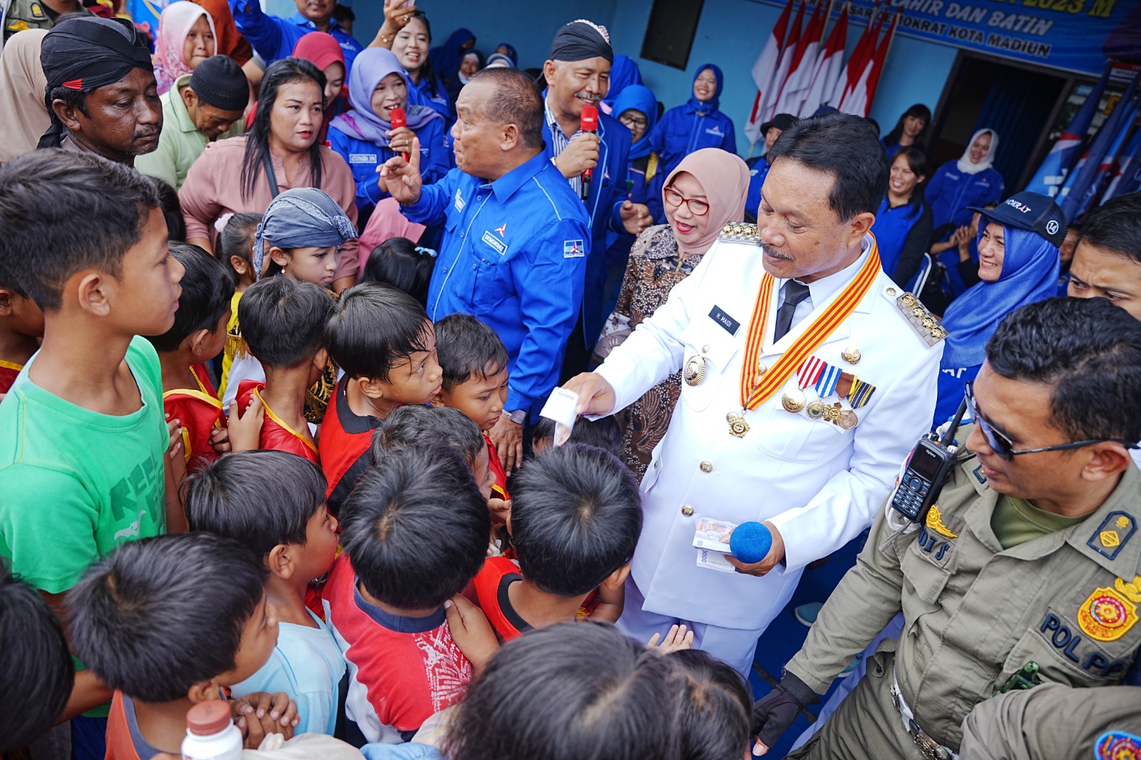Peringati 4 Tahun MaDa, Wali Kota Hadiri Pagelaran Reyog di DPC Demokrat