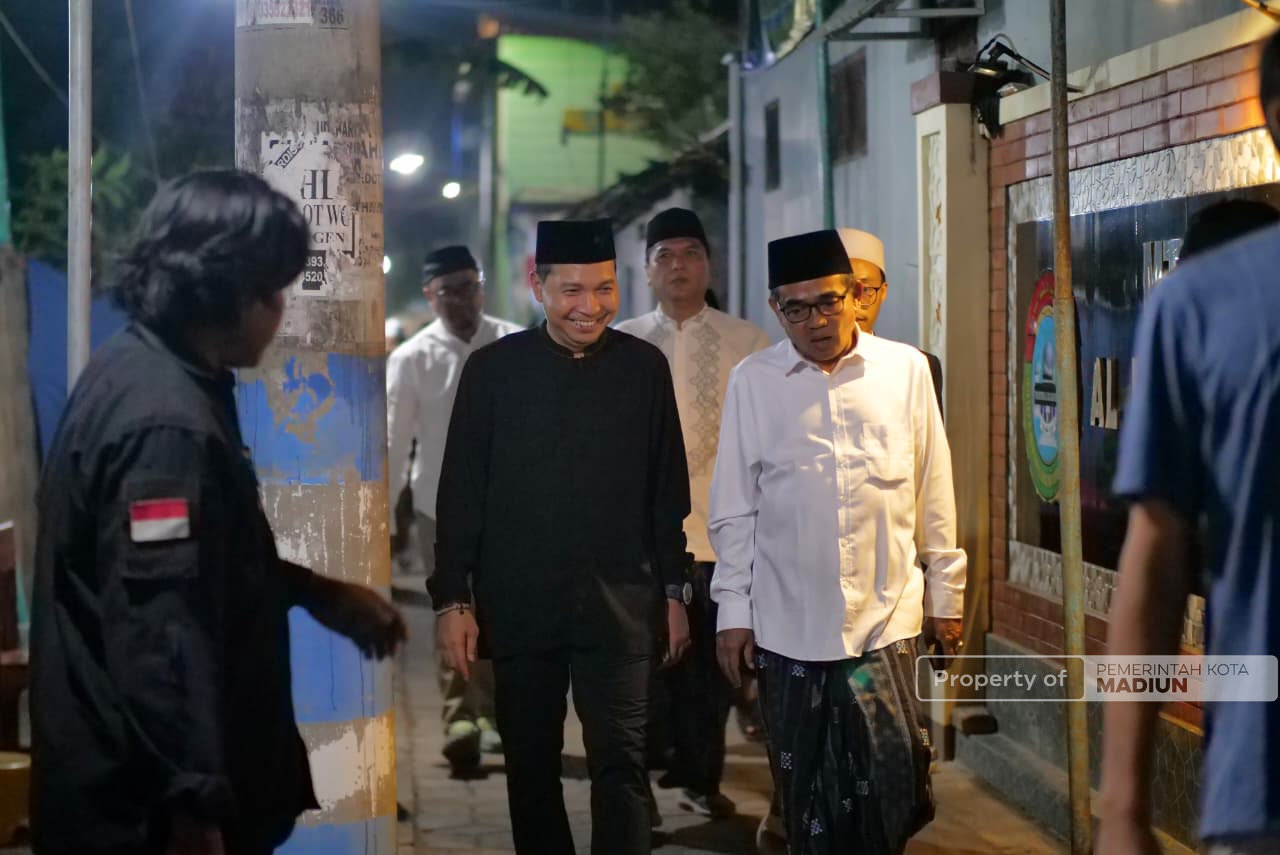 Hadiri Haul ke-47 Al-Mujaddadiyyah, Plt Wali Kota Madiun Perkuat Sinergi Serta Wujudkan Visi Madiun Kota Pintar