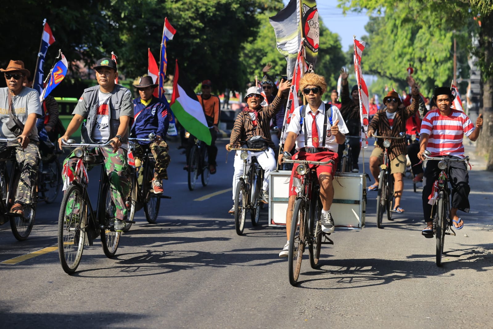 Ramaikan Event Madiun Tempo Doeloe 2023, Wali Kota Ngontel Bersama KOSTI