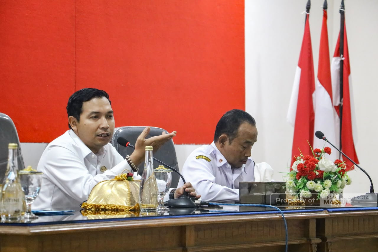 Buka Pelatihan Bahasa Inggris Bagi Aparatur, Plt Wali Kota Ingin ke Depan Juga Bahasa Mandarin
