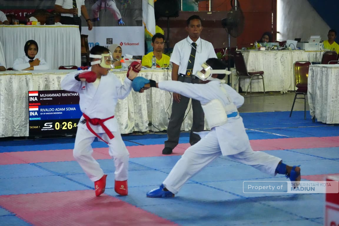 Buka Madiun Open Karate Championship 2026, Plt Wali Kota Berharap Turnamen Cetak Atlet Berprestasi