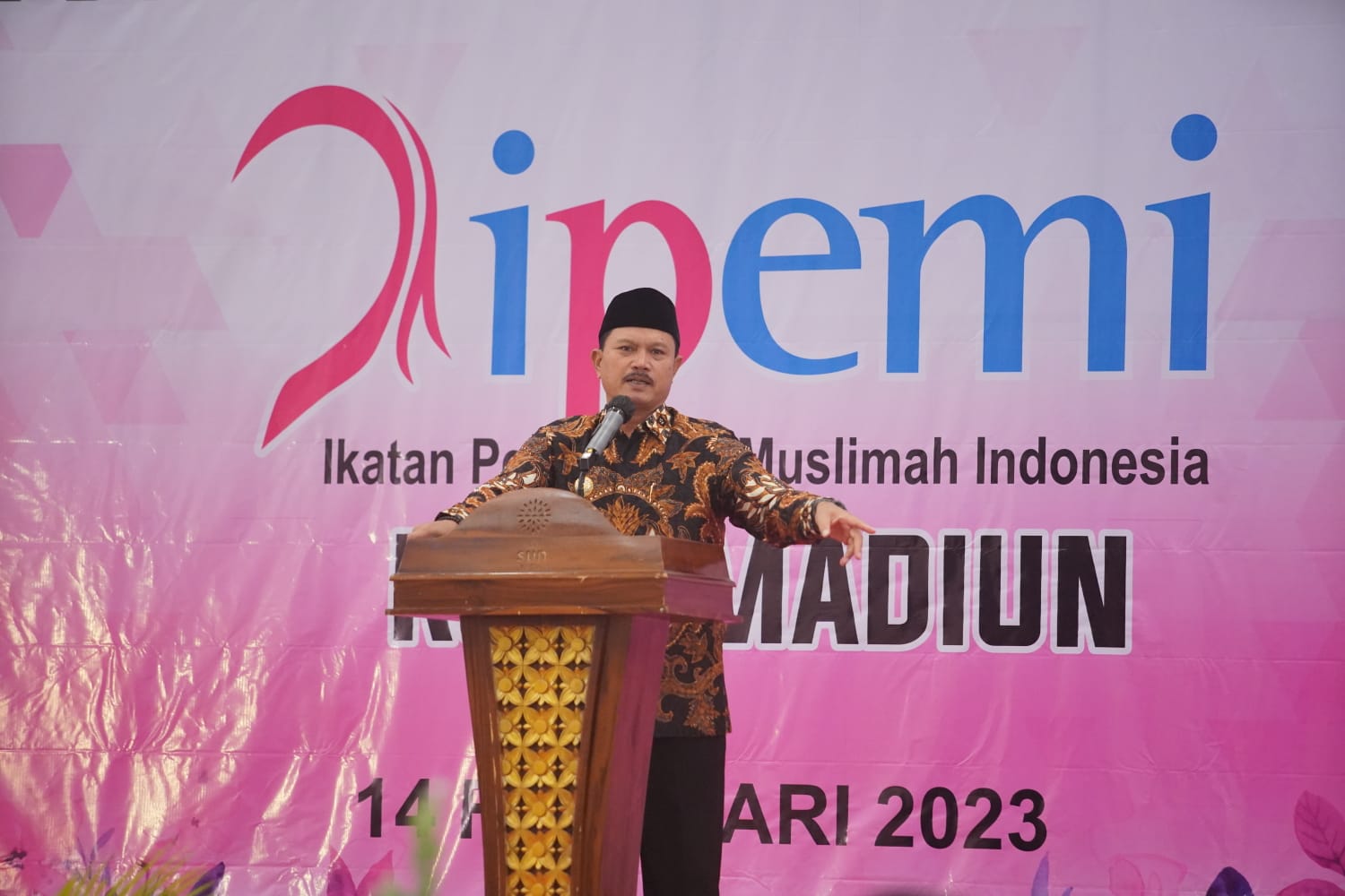 Hadiri Pelantikan IPEMI, Wali Kota Pesan Tingkatkan Solidaritas Organisasi
