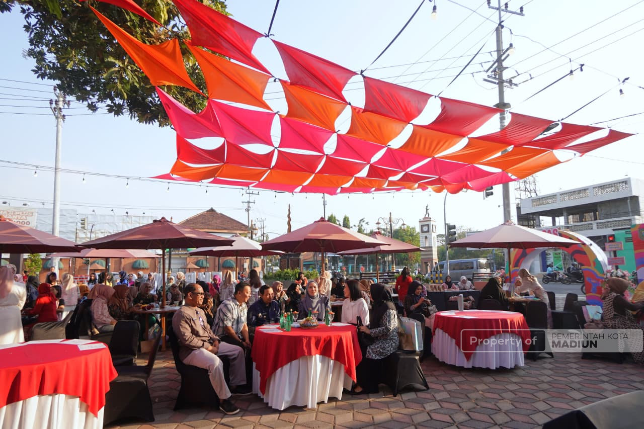 Buka Teras Kriya 2026, Plt Wali Kota Ajak UMKM Bersiap Dukung Kota Pariwisata