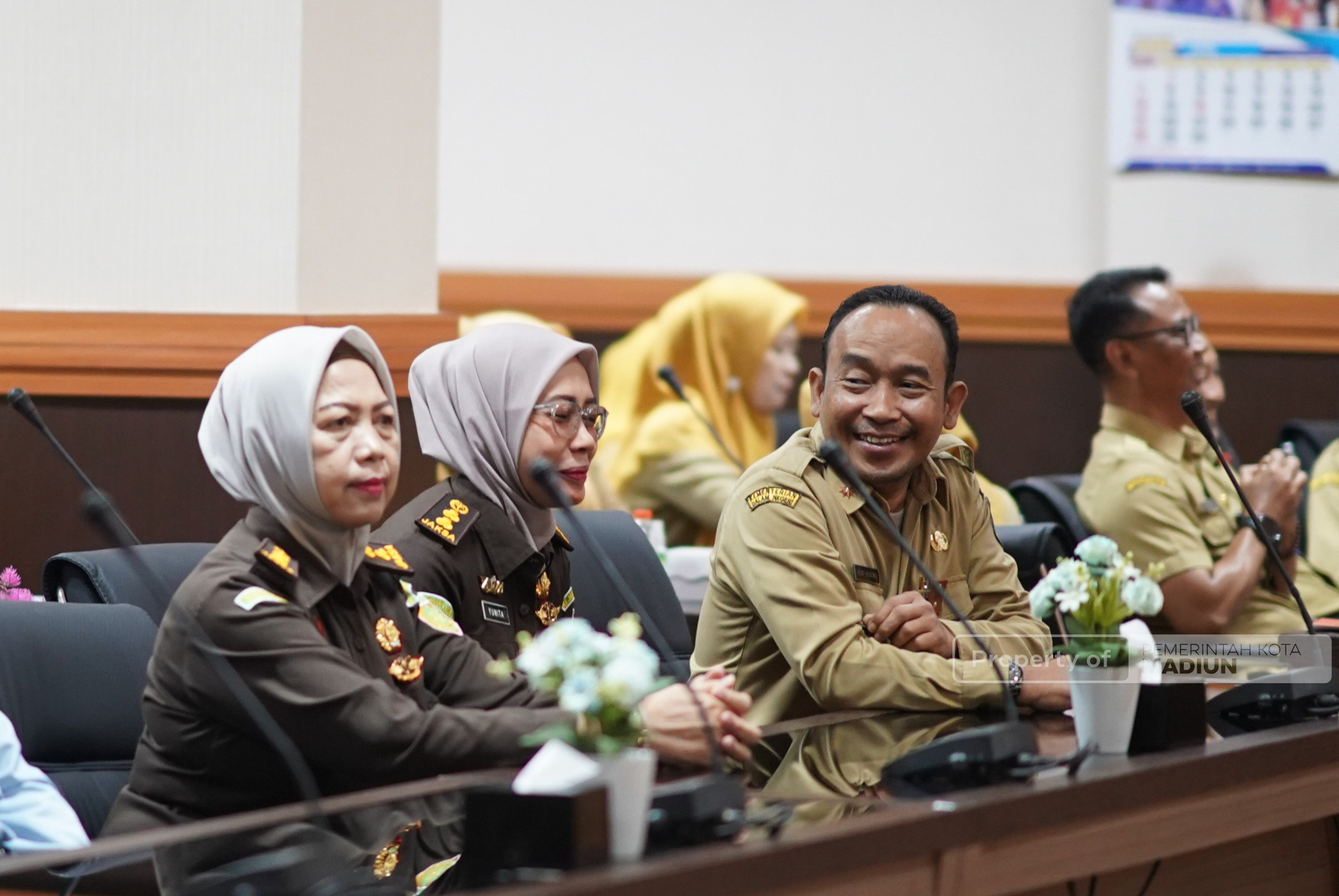 Serah Terima Aset Fasum-Fasos Puri Asri Lestari, Plt Wali Kota Madiun Tegaskan Komitmen Optimalisasi Aset Daerah