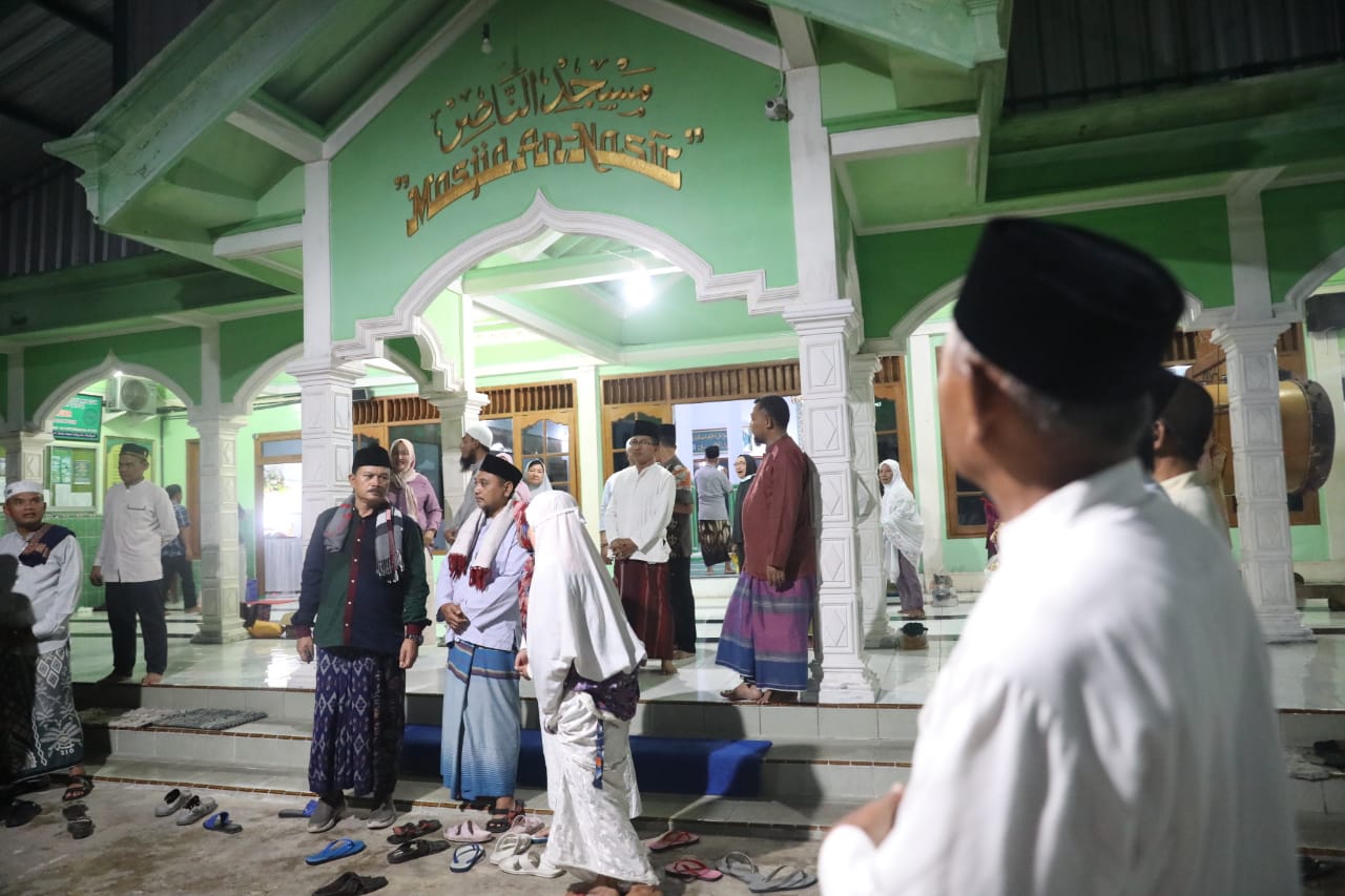 Gelar Isya Berjamaah, Wali Kota Sampaikan Oleh-Oleh Dari Luar Negeri