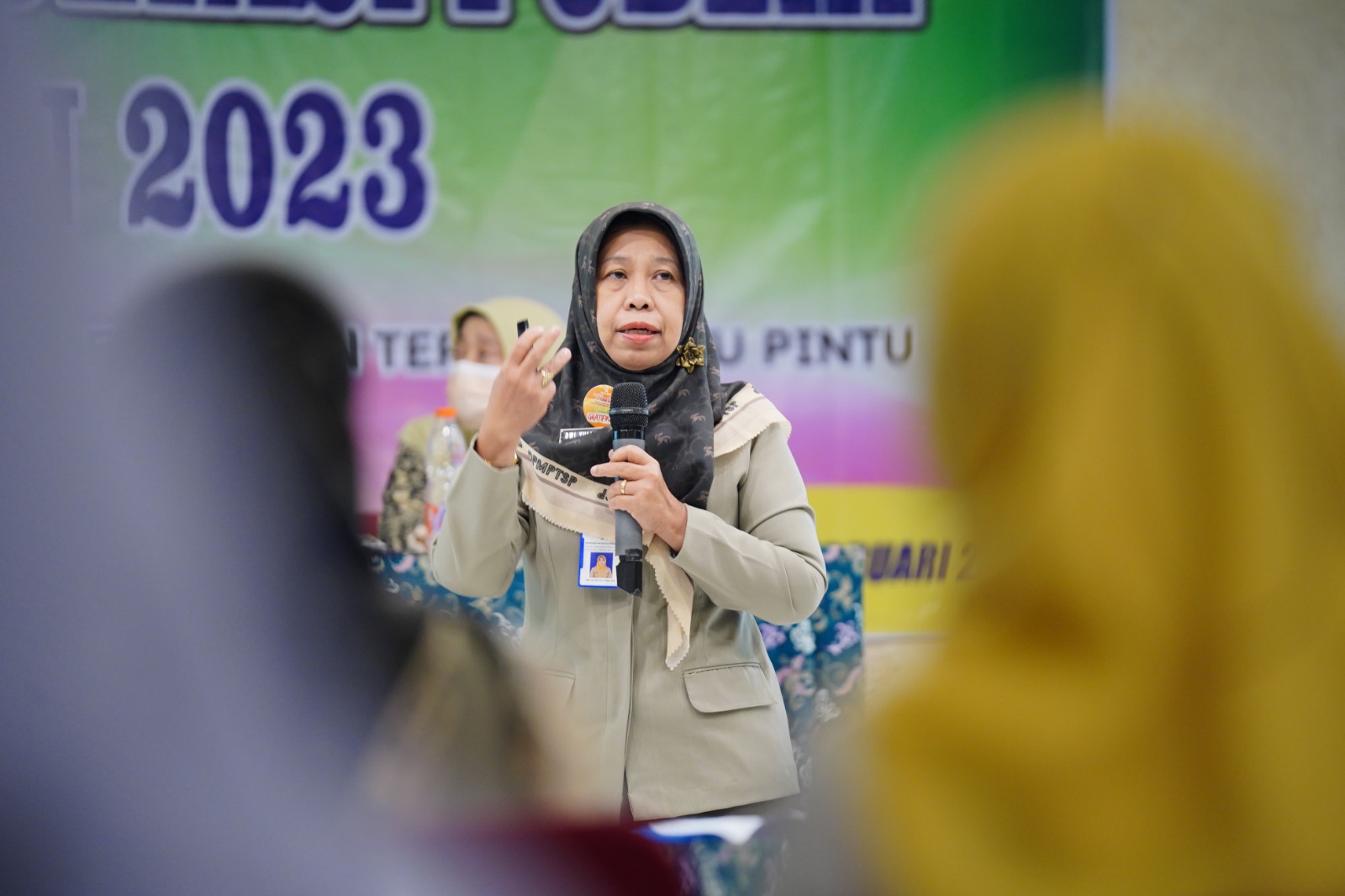 Komitmen Tingkatkan Pelayanan Kepada Masyarakat, DPMPTSP Gelar Forum Konsultasi Publik