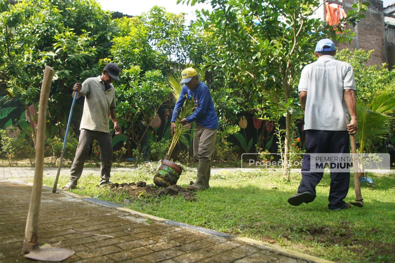 Bahas Pembangunan Mini Zoo, Wali Kota Madiun Gelar Rakor OPD di Ngrowo Bening Edupark