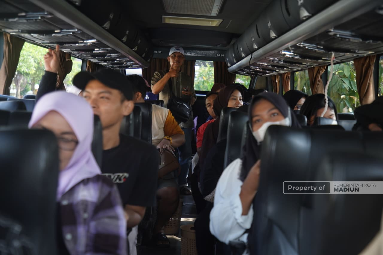 Pemkot Madiun Berangkatkan 350 Peserta Balik Gratis ke Jakarta dan Surabaya